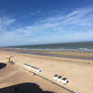 Geniet De Zee Met Top-appartement Fuji , Ostende Belgique
